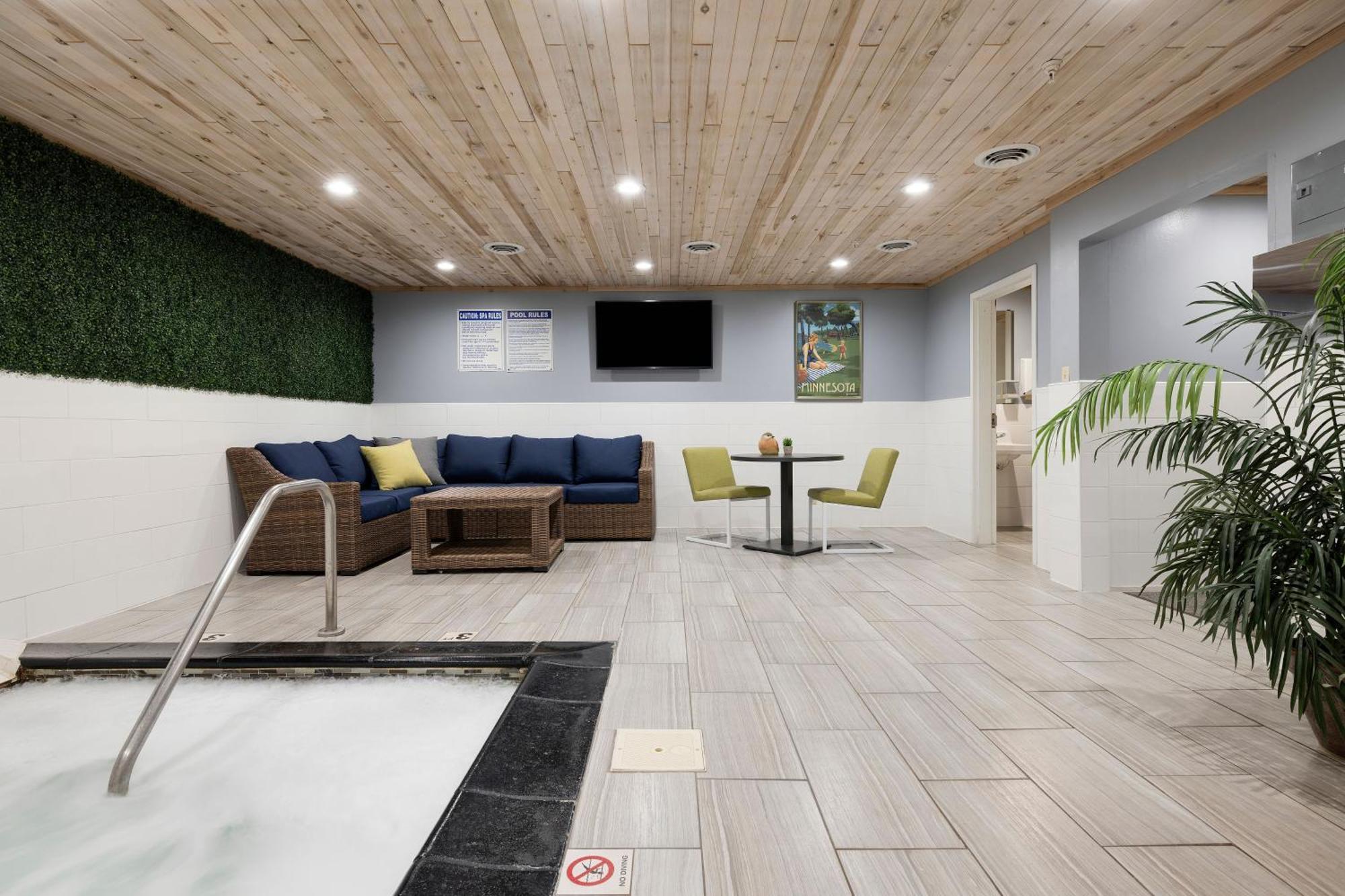 Redwood Falls Redwood Lodge מראה חיצוני תמונה